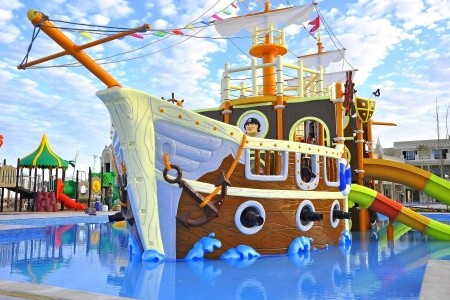 Titanic Royal Resort - 7