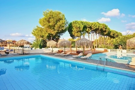 Ionian Sea Villas & Aqua Park - 4