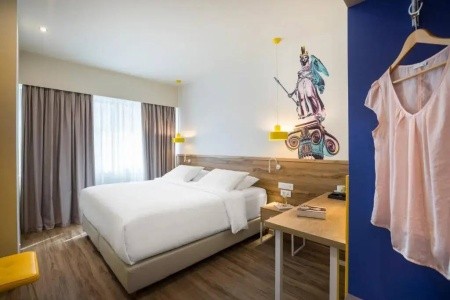 Ibis Styles Athens Routes - 39