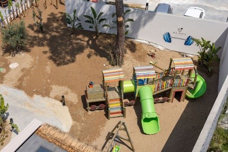 Berry Blue (Ex. Maya World Side) - 86