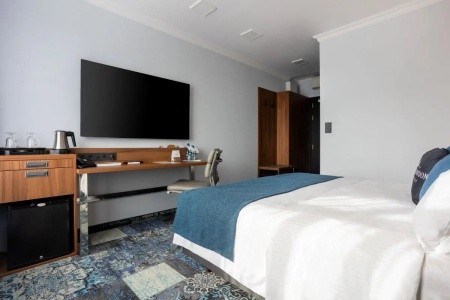 Poľsko Velkopolsko Włoski Business Centrum 3 dňový pobyt Raňajky Vlastná August 2026 ( 2/08/26- 4/08/26)