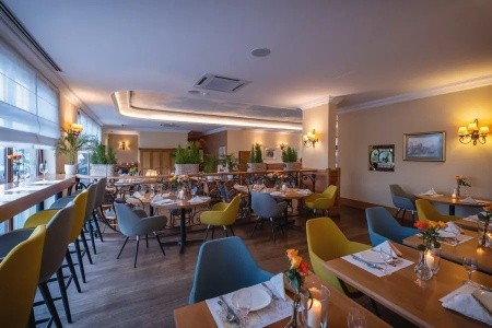 Poľsko Velkopolsko Włoski Business Centrum 3 dňový pobyt Raňajky Vlastná August 2026 ( 2/08/26- 4/08/26)