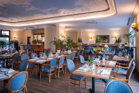 Poľsko Velkopolsko Włoski Business Centrum 3 dňový pobyt Raňajky Vlastná August 2026 ( 2/08/26- 4/08/26)