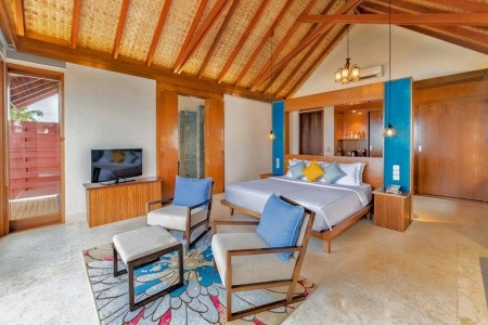 Maldivy  Furaveri Island Resort & Spa (Raa Atoll) 10 dňový pobyt Plná penzia Letecky Letisko: Praha May 2026 ( 8/05/26-17/05/26)