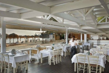 Grécko Skiathos Skiathos Princess 15 dňový pobyt Polpenzia Letecky Letisko: Viedeň August 2026 ( 1/08/26-15/08/26)