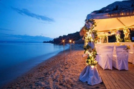 Grécko Skiathos Skiathos Princess 15 dňový pobyt Polpenzia Letecky Letisko: Viedeň August 2026 ( 1/08/26-15/08/26)