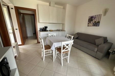 Taliansko Lago di Garda Apartmány Le Corti Del Lago 11 dňový pobyt Bez stravy Vlastná April 2026 (13/04/26-23/04/26)