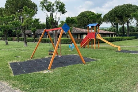 Taliansko Lago di Garda Apartmány Le Corti Del Lago 11 dňový pobyt Bez stravy Vlastná April 2026 (13/04/26-23/04/26)