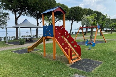 Taliansko Lago di Garda Apartmány Le Corti Del Lago 11 dňový pobyt Bez stravy Vlastná April 2026 (13/04/26-23/04/26)