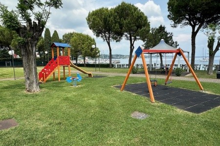 Taliansko Lago di Garda Apartmány Le Corti Del Lago 11 dňový pobyt Bez stravy Vlastná April 2026 (13/04/26-23/04/26)