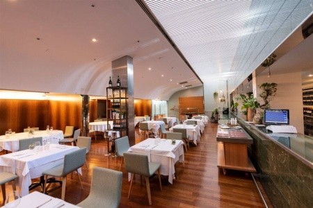 Španielsko Barcelona Aparthotel Atenea Barcelona 5 dňový pobyt Raňajky Letecky Letisko: Praha September 2026 ( 5/09/26- 9/09/26)