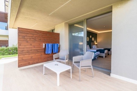 Almyros Beach Resort & Spa - 29