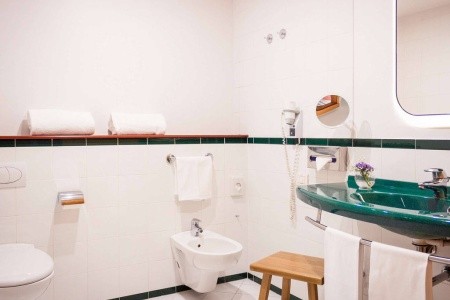 Mercure Rom Corso Trieste - 9