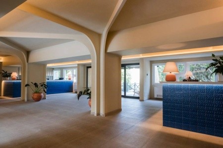 Mangia's Brucoli Resort - 6