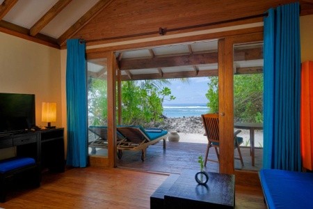 Maldivy  Canareef Resort Maldives (Herathera) 10 dňový pobyt Raňajky Letecky Letisko: Praha May 2026 (24/05/26- 2/06/26)