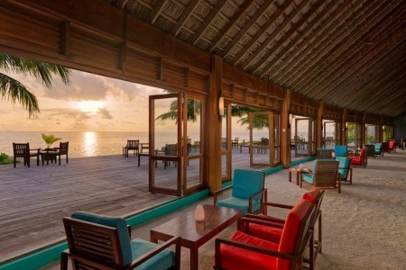 Maldivy  Canareef Resort Maldives (Herathera) 10 dňový pobyt Raňajky Letecky Letisko: Praha May 2026 (24/05/26- 2/06/26)