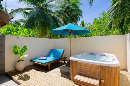 Maldivy  Canareef Resort Maldives (Herathera) 10 dňový pobyt Raňajky Letecky Letisko: Praha May 2026 (24/05/26- 2/06/26)