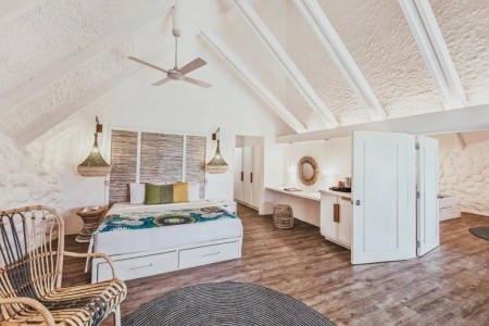 Maurícius Flic en Flac La Pirogue Resort & Spa 15 dňový pobyt Polpenzia Letecky Letisko: Praha December 2026 (24/12/26- 7/01/27)