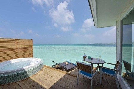 Maldivy  Kandima Maldives 10 dňový pobyt Polpenzia Letecky Letisko: Viedeň December 2026 (15/12/26-24/12/26)