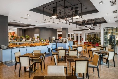 Maďarsko Západné Zadunajsko Park Inn By Radisson Sárvár Resort & Spa 5 dňový pobyt All Inclusive Vlastná June 2026 ( 9/06/26-13/06/26)