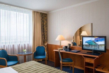 Panorama Hotel Prague - 8