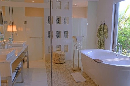 Samabe Bali Suites & Villas - 14