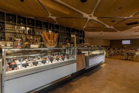 Slovinsko Slovinské kúpele Hotel Park 15 dňový pobyt Polpenzia Vlastná May 2026 ( 1/05/26-15/05/26)