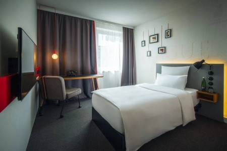 Česká republika Praha a okolie Pentahotel Prague 6 dňový pobyt Raňajky Vlastná October 2026 ( 1/10/26- 6/10/26)