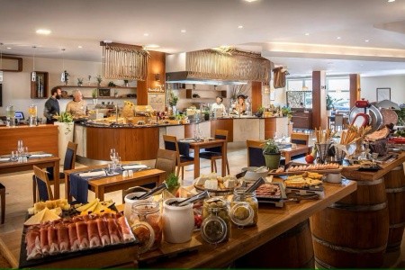 Valamar Riviera Hotel - 4