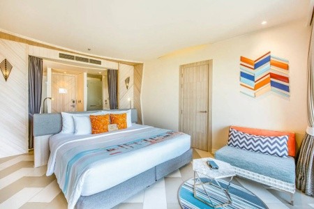 Thajsko Phuket The Sis Kata Resort 11 dňový pobyt Raňajky Letecky Letisko: Praha December 2026 ( 4/12/26-14/12/26)