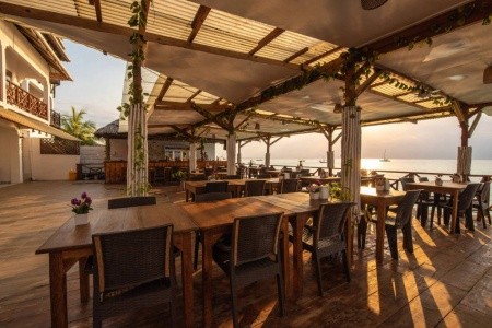 Zenobia Beach Resort - 8