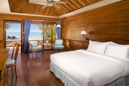 Maldivy  Royal Island Resort 12 dňový pobyt Plná penzia Letecky Letisko: Praha November 2026 (13/11/26-24/11/26)