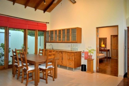 Maldivy  Reethi Beach 13 dňový pobyt Polpenzia Letecky Letisko: Praha May 2026 ( 9/05/26-21/05/26)