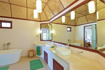 Maldivy  Thulhagiri Island Resort & Spa 9 dňový pobyt Plná penzia Letecky Letisko: Praha September 2026 ( 2/09/26-10/09/26)