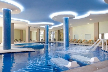 Atrium Platinum Resort Hotel & Spa - 26