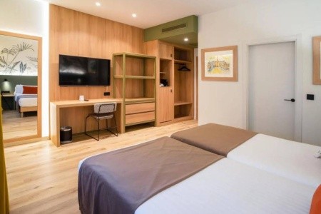 Španielsko Valencia Dwo Valencia By Checkin 7 dňový pobyt Raňajky Letecky Letisko: Praha September 2026 (28/09/26- 4/10/26)