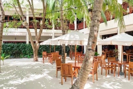 Maldivy Atol Ari Araamu Holidays & Spa 8 dňový pobyt Plná penzia Letecky Letisko: Praha December 2026 (19/12/26-26/12/26)