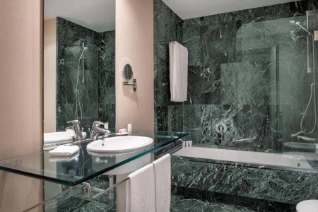 Španielsko Costa Del Sol Ac Malaga Palacio 11 dňový pobyt Raňajky Letecky Letisko: Praha October 2026 (11/10/26-21/10/26)