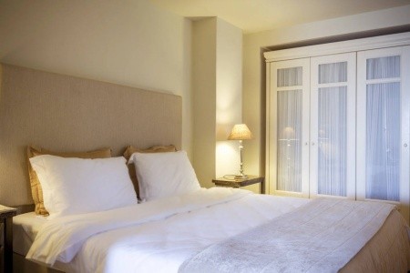Grécko Skiathos Aegean Suites 10 dňový pobyt All Inclusive Letecky Letisko: Viedeň June 2026 (30/06/26- 9/07/26)