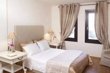 Grécko Skiathos Aegean Suites 10 dňový pobyt All Inclusive Letecky Letisko: Viedeň June 2026 (30/06/26- 9/07/26)