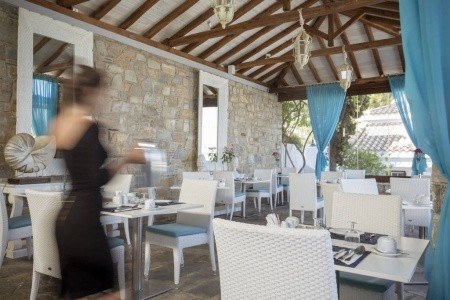 Grécko Skiathos Aegean Suites 10 dňový pobyt All Inclusive Letecky Letisko: Viedeň June 2026 (30/06/26- 9/07/26)