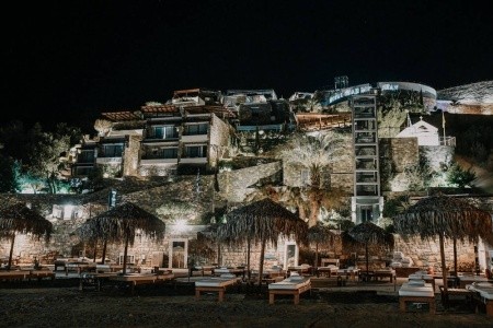 Royal Marmin Bay Boutique & Art - 33