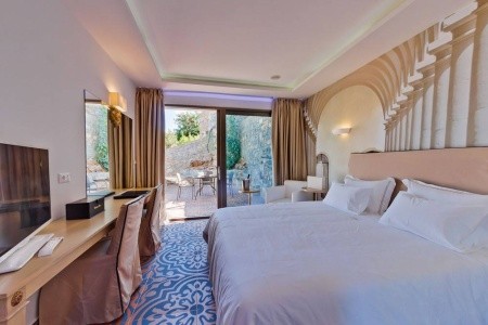 Royal Marmin Bay Boutique & Art - 40