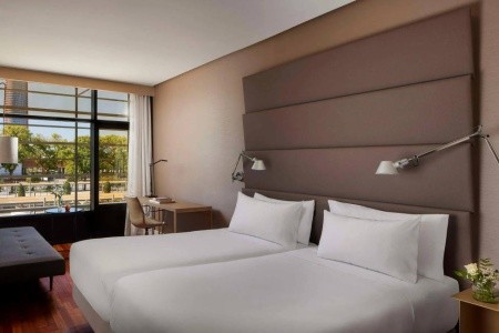 Nh Sevilla Plaza De Armas - 9