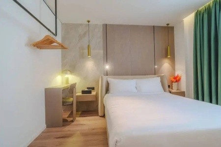 Grécko Atény a okolie Eternity Athens 5 dňový pobyt Raňajky Letecky Letisko: Praha April 2026 (15/04/26-19/04/26)