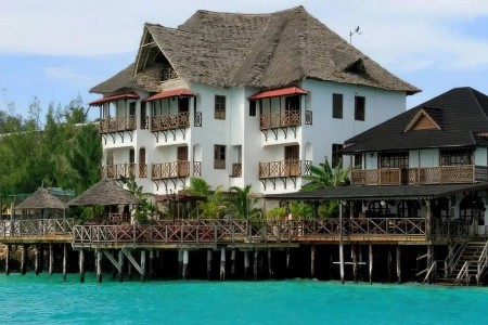 Langi Langi Beach Bungalows - 3