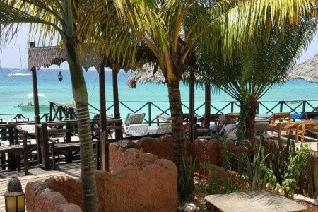 Langi Langi Beach Bungalows - 4