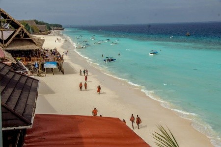 Langi Langi Beach Bungalows - 5
