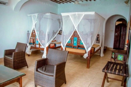 Langi Langi Beach Bungalows - 19