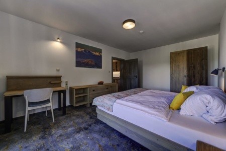 Strachan Family - 27